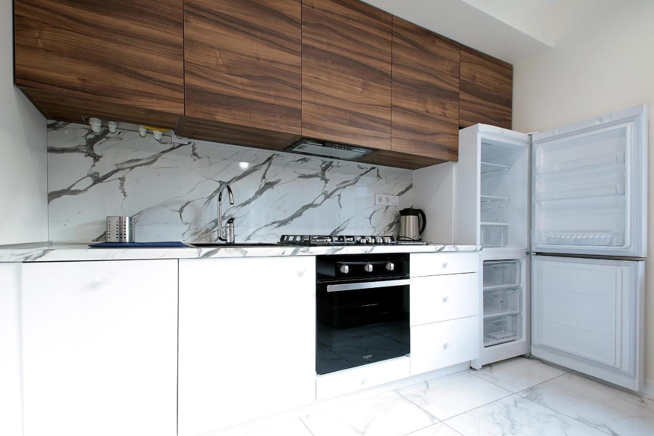 Luxury Nest Lviv Center Apartment Екстериор снимка