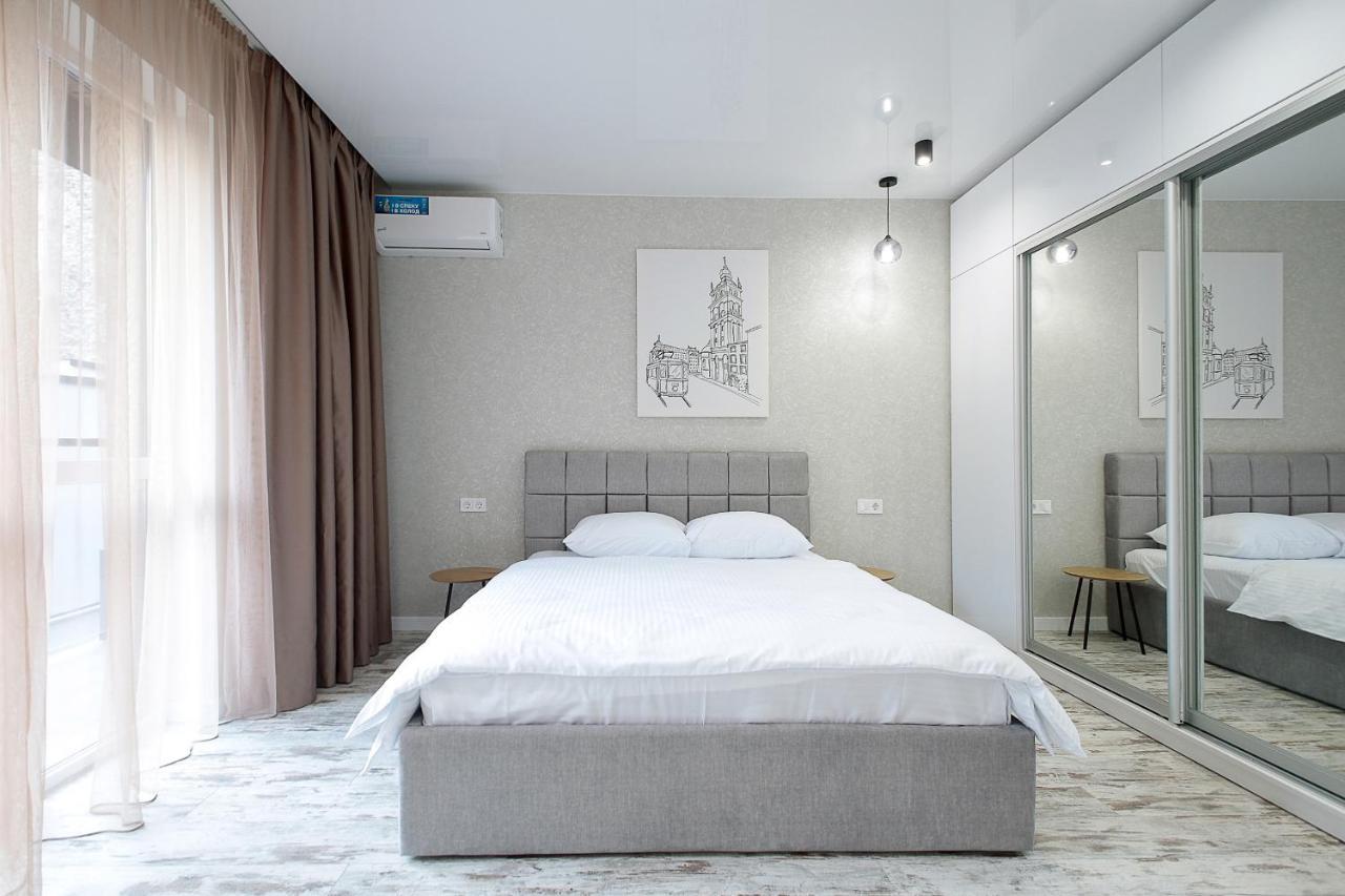 Luxury Nest Lviv Center Apartment Екстериор снимка