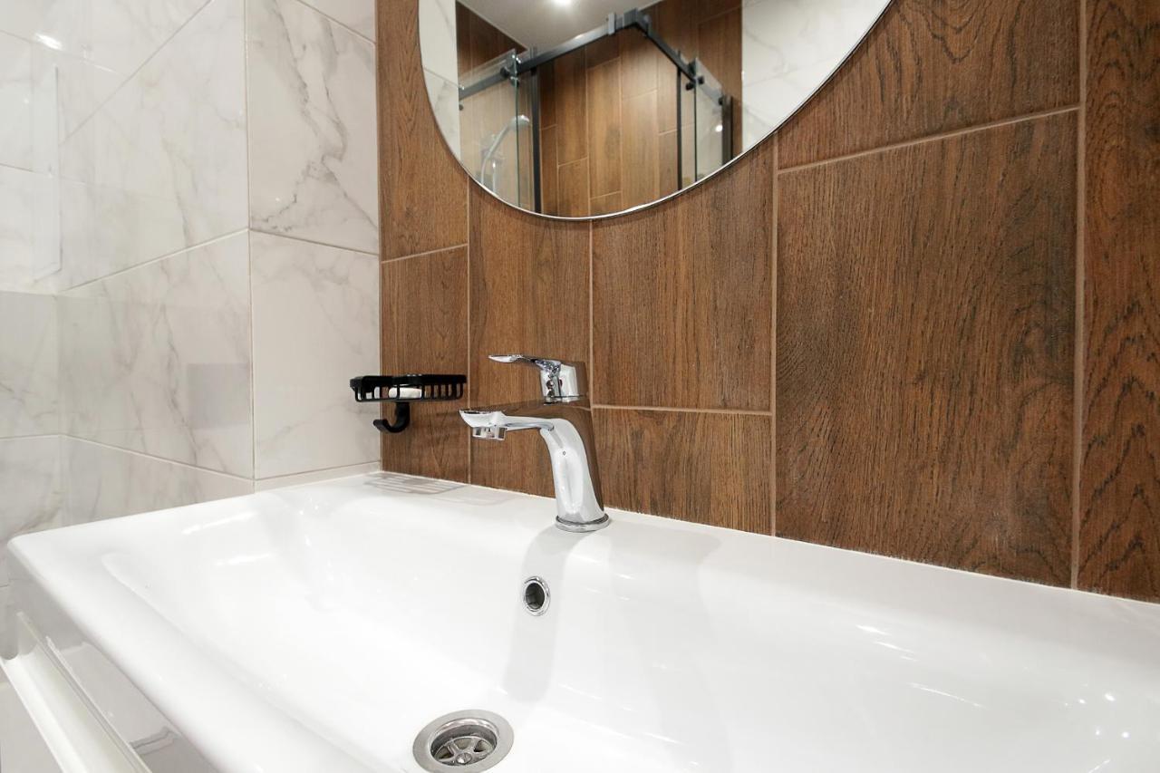 Luxury Nest Lviv Center Apartment Екстериор снимка