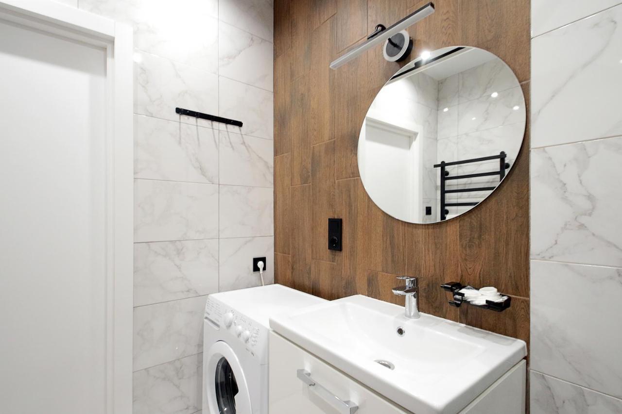 Luxury Nest Lviv Center Apartment Екстериор снимка