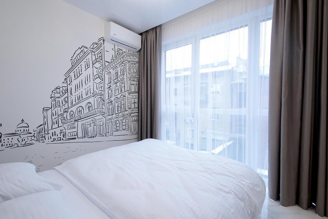 Luxury Nest Lviv Center Apartment Екстериор снимка
